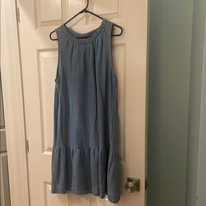 Sleeveless denim dress LOFT size M